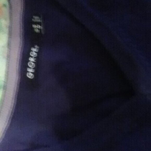 George Charcoal Polyester Pullover V Neck S/S Sweater Large - Picture 2 of 2